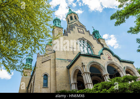 Chicago, USA - 29. Mai 2016: St.-Nikolaus-ukrainische katholische Kathedrale in Dorf Stockfoto