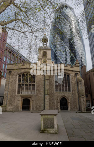 Zwei Seiten der historischen City of London - glauben & Finance Stockfoto
