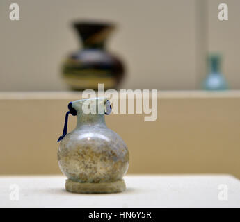 Becher. Qaryat al-Faw. 1. Jahrhundert CE. Geblasenes Glas. Nationalmuseum, Riyadh. Saudi-Arabien. Stockfoto