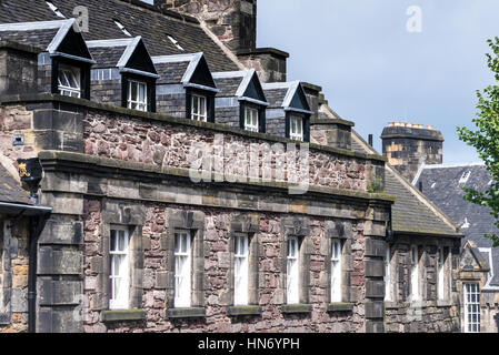Edinburgh, Vereinigtes Königreich - 16. August 2014: Nahaufnahme des Haus des Gouverneurs in Edinburgh Castle. Der Gouverneur hatte Gesamtsteuerung des Schlosses Stockfoto