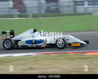 Vallelunga, Rom, Italien. 10. September 2016. Formel 4, Autorennen auf dem richtigen Weg Stockfoto