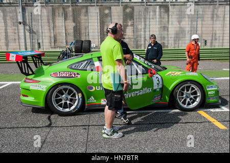 Vallelunga, Rom, Italien. 10. September 2016. Porsche Carrera Cup, Auto am Start Stockfoto