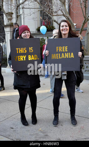 Boston, Massachusetts, USA. 21. Januar 2017. An der Boston Frauen März ab Boston Common mehr als 175.000 Demonstranten auf die Straße nach der Amtseinführung des neuen Präsidenten der Vereinigten Staaten gegen Donald Trumps Kommentare über Frauen gegangen und vieles mehr. Bildnachweis: Kenneth Martin/ZUMA Draht/Alamy Live-Nachrichten Stockfoto