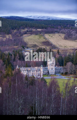 Luftaufnahme von Balmoral Castle, von der königlichen Familie, in der Nähe von Ballater, Aberdeenshire, Schottland, Großbritannien Stockfoto