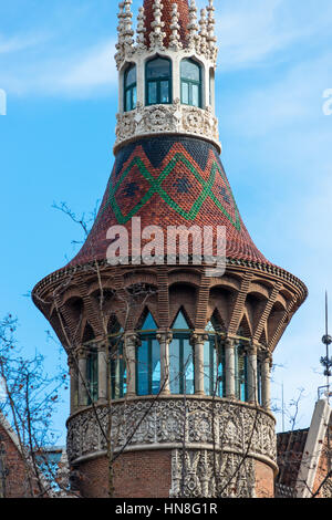 Casa Terrades (aka Casa de Les lesPunxes, 1903-05) von Josep Puig ich Cadafalch Diagonal Avenue. Barcelona. Spanien. Stockfoto