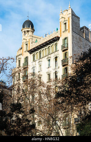 Jugendstil-Bauten auf Diagonal Avenue, Barcelona, Spanien. Stockfoto