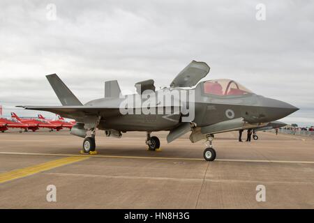 F-35 Lightning auf statischer Anzeige an der Royal International Air Tattoo Stockfoto