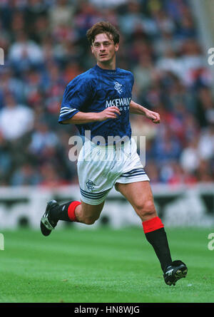 DAVID ROBERTSON GLASGOW RANGERS FC 15. August 1994 Stockfoto