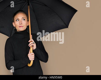 Frau neugierig Bewusstsein Oberbegriff Portrait Stockfoto