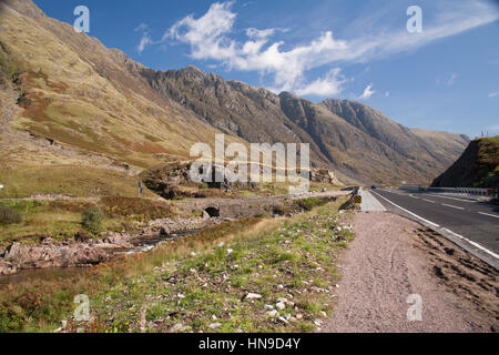 A82 Straße durch Glen Coe in den Highlands Scotland UK Stockfoto