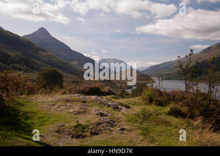 Highland Farm in der Nähe von Glen Coe in Schottland Bergen, UK. Stockfoto