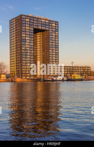 Mehrfamilienhaus-Tasman-Turm in Groningen, Niederlande Stockfoto