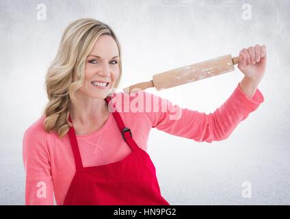 Digital Composite Frau mit Nudelholz auf weißen Hintergrund Stockfoto
