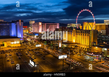 Las Vegas, Nevada, USA. 2. Juli 2014. Rocker Sammy Hagar führt im Konzert am Klangkörper auf 2 ...