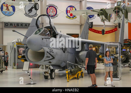 LTV A-7 Corsair II war ein amerikanischer Träger-fähigen subsonic Licht Angriff Flugzeug Stockfoto