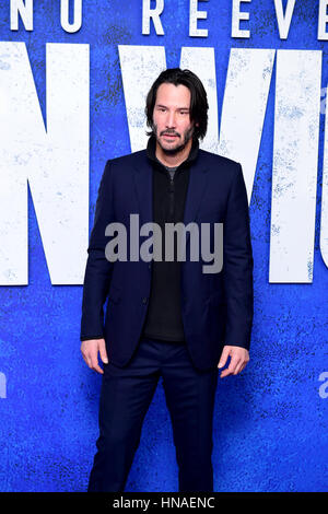 Keanu Reeves, die Teilnahme an einem Gala-Screening von John Wick: Kapitel 2 Vue West End, Leicester Square, London. Stockfoto