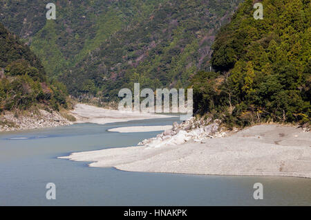 Kumano-Gawa Flusses, Kumano Kodo, Nakahechi route, Wakayama, Kinki, Japan. Stockfoto