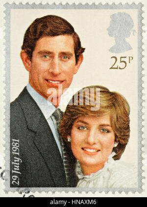 Vereinigtes Königreich - ca. 1981: A britische verwendete Briefmarke feiert die königliche Hochzeit von Prinz Charles und Lady Diana Spencer Stockfoto