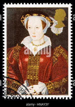 Vereinigtes Königreich - CIRCA 1997: verwendete Briefmarke gedruckt in Großbritannien zum Gedenken an König Henry 8. zeigt Catherine Parr eine seiner vielen Frauen Stockfoto