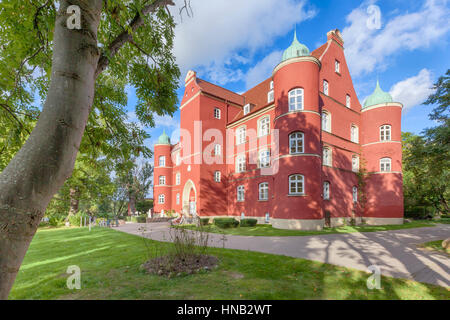 Glowe, Deutschland - 18. September 2016: Spycker Renaissance-Schloss aus dem Jahr 1650, ehemalige Residenz des schwedischen General Carl Gustav Wrangel. Stockfoto