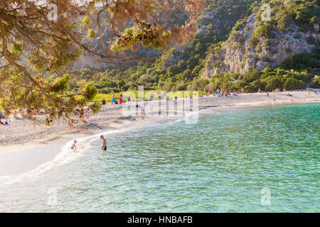 Die charmant Strand von Cala Luna bei Sonnenuntergang, Golf von Orosei, Nuoro, Sardinien, Italien Stockfoto