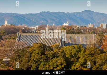 Skyline, Schloss Nijo, UNESCO-Weltkulturerbe, Kyoto, Japan. Stockfoto