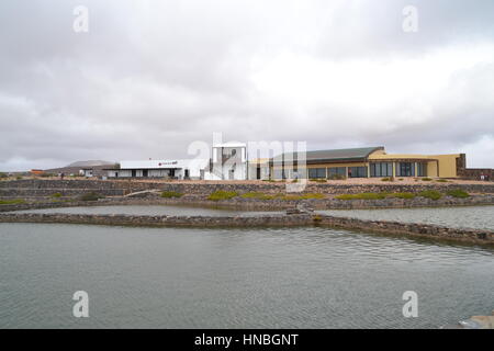 Eine Saline, auch bekannt als Salinen, in Caleta de Fuste, Fuerteventura, Kanarische Inseln. Stockfoto