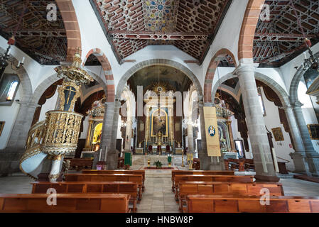 Santa Cruz De La Palma, Spanien - 11. September 2016: Sain Salvador Kirchenraum am 11. September 2016 in La Palma, Kanarische Inseln, Spanien. Stockfoto