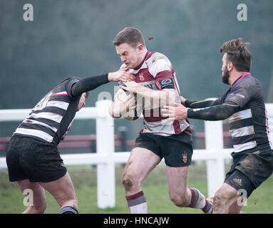 Brentwood, Essex, England. 11. Februar 2017. #Thurrock RFC (5) spielt gegen Brentwood RFC] (29) Credit: Ian Davidson/Alamy Live News Stockfoto