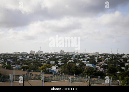 Mogadischu. 11. Februar 2017. Foto aufgenommen am 11. Februar 2017 zeigt eine Ansicht von Mogadischu, Hauptstadt von Somalia. Bildnachweis: Pan Siwei/Xinhua/Alamy Live-Nachrichten Stockfoto