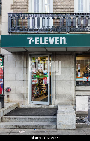 Washington DC, USA - 5. Februar 2017: 7-Eleven Convenience-Store am Dupont Circle Stockfoto