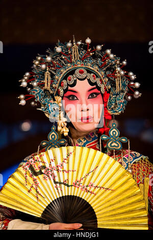 Pekin Opera Show. Laoshe Teehaus. Nr. 3 Qianmen Avenue West, Peking, China Stockfoto