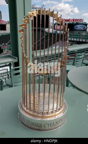 2013 World Series Trophy, Fenway Park, Heimat der Boston Red Sox, Boston, MA, Vereinigte Staaten von Amerika. Stockfoto