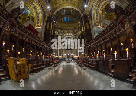 Das Innere der St. Pauls Cathedral Stockfoto