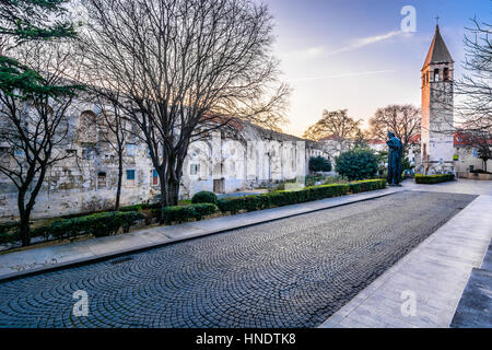 Blick auf Diokletian Palast Wände im Zentrum der Stadt Split, Kroatien Sehenswürdigkeiten Europas. Stockfoto