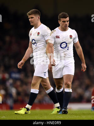 Englands Owen Farrell (links) und George Ford während der RBS 6 Nations match im Fürstentum Stadium, Cardiff. Stockfoto