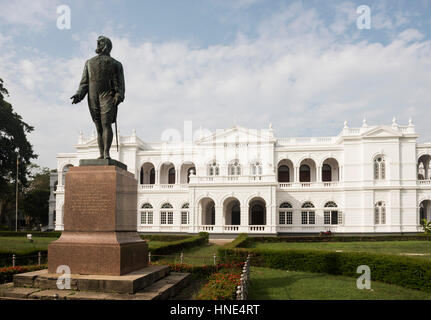 Das Nationalmuseum befindet sich in einem klassizistischen Gebäude aus dem Jahr 1877, Colombo, Sri Lanka Stockfoto