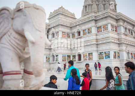 Prem Mandir (Liebe Tempel) Tempel der göttlichen Liebe, Vrindavan, Mathura, Uttar Pradesh, Indien Stockfoto