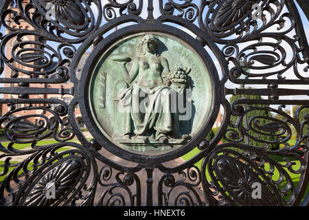 Relief Concordia, Tor zum Friedenspalast, den Haag, Holland, Niederlande Stockfoto