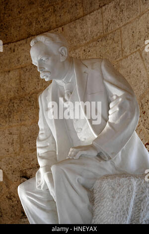 Denkmal von Jose Marti, Mausoleum, Cementerio Santa Ifigenia, Santiago De Cuba, Kuba Stockfoto