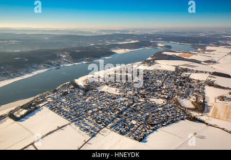 Schneelandschaft, Stockum im Winter, Möhnesee, Sauerland, Nordrhein-Westfalen, Deutschland Stockfoto