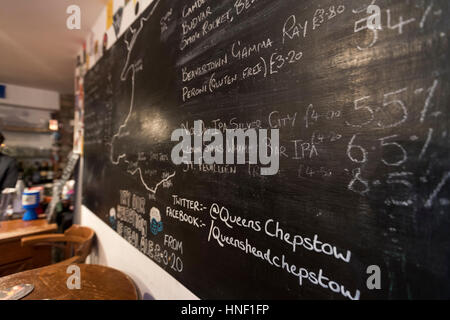 Queens Head Mikro Pub Interieur. Chepstow, Wales Stockfoto