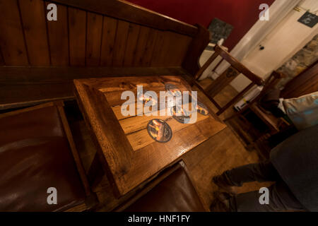 Queens Head Mikro Pub Interieur. Chepstow, Wales Stockfoto