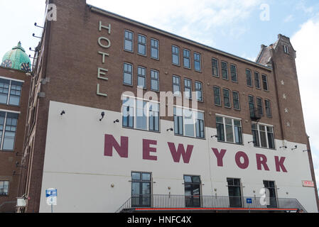 ROTTERDAM, Niederlande - 14. Mai 2016: Hotel New York außen, dem ehemaligen Hauptsitz der Holland-Amerika-Linie Stockfoto