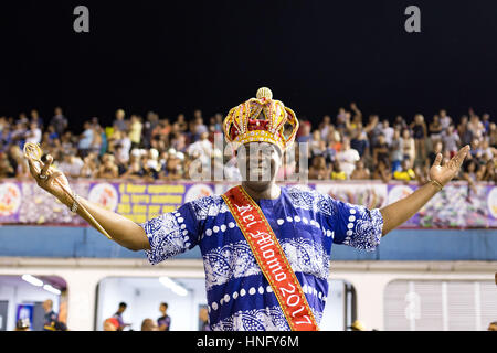 Sao Paulo, Brasilien. 11. Februar 2017. Der König Momo, Teilnahme an der Generalprobe für die kommende Sao Paulo Karneval 2017, bei den Anhembi Sambodromo, am vergangenen Samstag (11) Credit: Paulo Lopes/ZUMA Draht/Alamy Live News Stockfoto