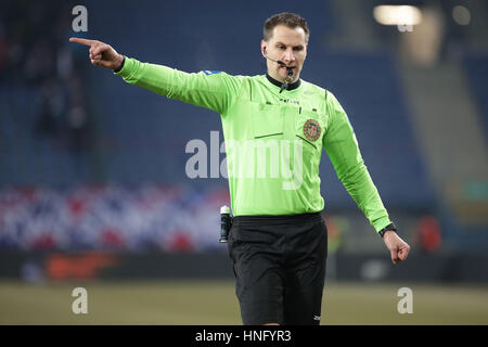 Krakau, Polen. 11. Februar 2017. Polnische Premier Football League Wisla Krakau - Korona Kielce o/p Tomasz Kwiatkowski Credit: Marcin Kadziolka/Alamy Live-Nachrichten Stockfoto