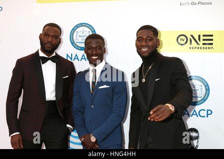 Pasadena, CA. 11. Februar 2017. Kofi Siriboe, Kwesi Boakye, Kwame Boateng im Ankunftsbereich für 48. NAACP Image Awards - Ankünfte 2 Pasadena Civic Auditorium, Pasadena, CA 11. Februar 2017. Bildnachweis: Priscilla Grant/Everett Collection/Alamy Live-Nachrichten Stockfoto