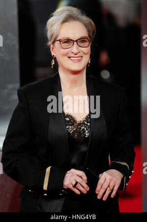 London, UK. 12. Februar 2017. Schauspielerin Meryl Streep kommt bei British Academy Film Awards (BAFTA) Royal Albert Hall in London, Großbritannien, am 12. Februar 2017. Bildnachweis: Han Yan/Xinhua/Alamy Live-Nachrichten Stockfoto