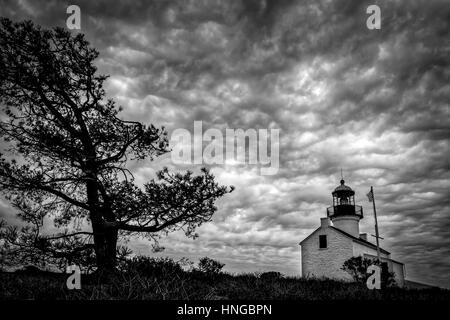 Der alte Point Loma Leuchtturm an einem Oktobertag in San Diego, Kalifornien. Stockfoto