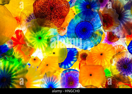 Das mundgeblasene Glas Blume Decke im Bellagio Hotel in Las Vegas. besteht aus 2.000 Glas Blüten von Glas Bildhauer Dale Chihuly Stockfoto